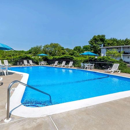 Rodeway Inn Мистик Экстерьер фото