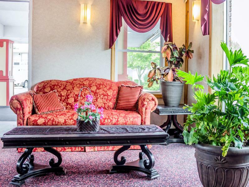 Rodeway Inn Мистик Экстерьер фото